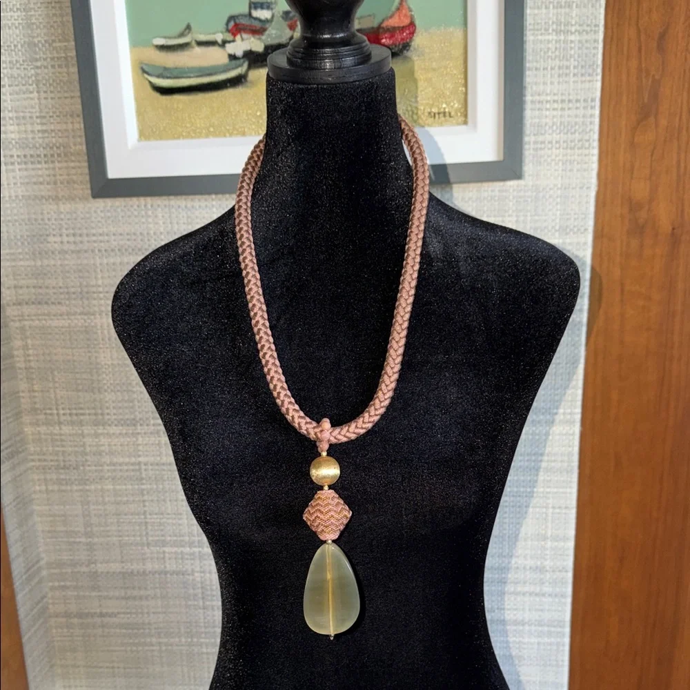 Elegant Braided Necklace with Gold and Tan Accents